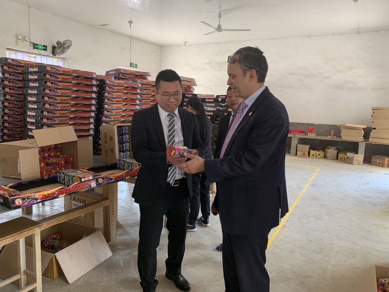 Liuyang Mandarin Fireworks Co., Ltd. fabrikant productielijn