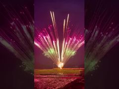 Liuyang Fabriek Groothandel Aangepaste Goedkope Prijs Pyro Vuurwerk Cake Standaard Buiten Vuurwerk