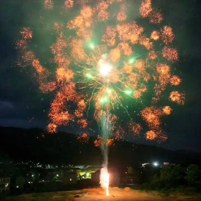 Professionele display cake vuurwerk 1.3g Un0335 Pyrotechniek voor outdoor feesten op jaar festival 2025