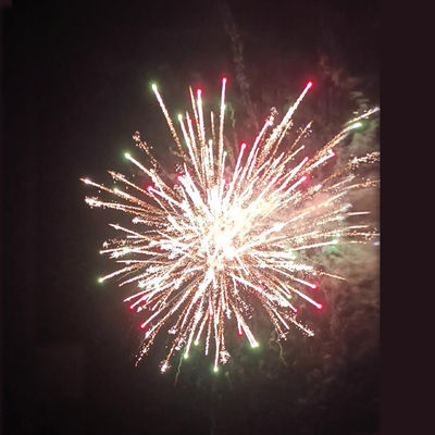Liuyang Mandarin Fabriek Groothandel Papieren Vuurwerk 1.4g Pyrotechniek 2 inch 25 Schoten Cake Vuurwerk Voor Festival Evenementen Kerstmis