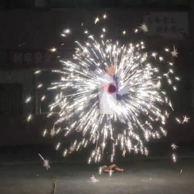 Hete het Wiel van Toy Fireworks Fountains Pyro Sparkler van Kerstmisnieuwjaren het Handbediende Roteren